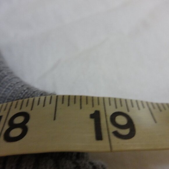 Ruby Red women's vest size L, puff front knit sides front zipper faux fur collar - Picture 10 of 12